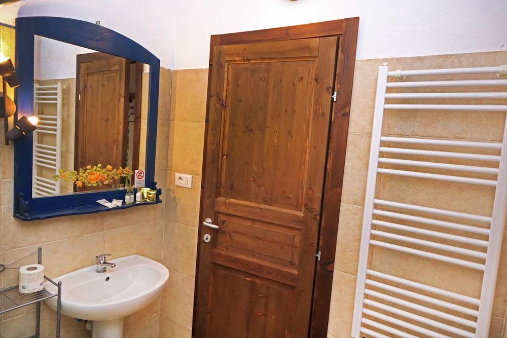 Masseria Alberotanza Classic Triple Room 9