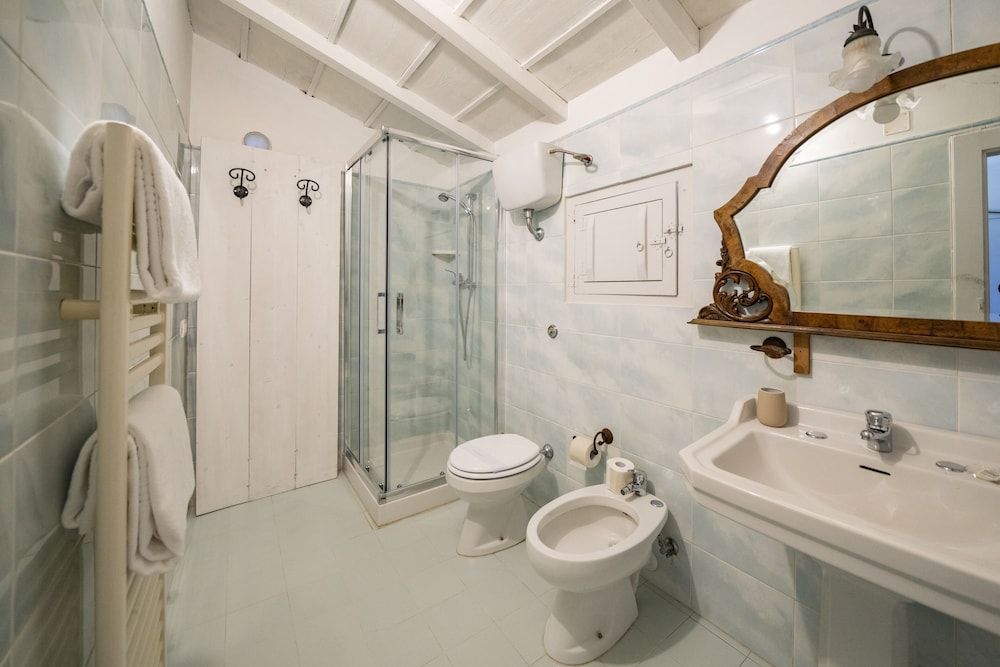 Masseria Montepaolo Deluxe Triple Room 2