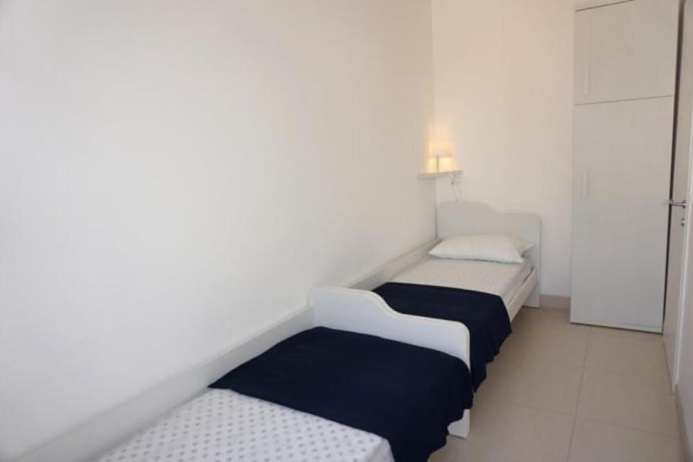 Apartment, 2 Bedrooms, Balcony, Garden View