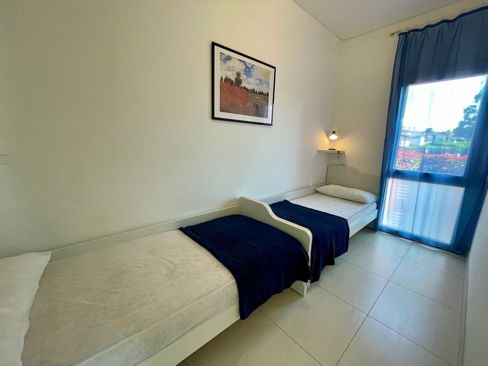 Apartment, 2 Bedrooms, Balcony, Garden View