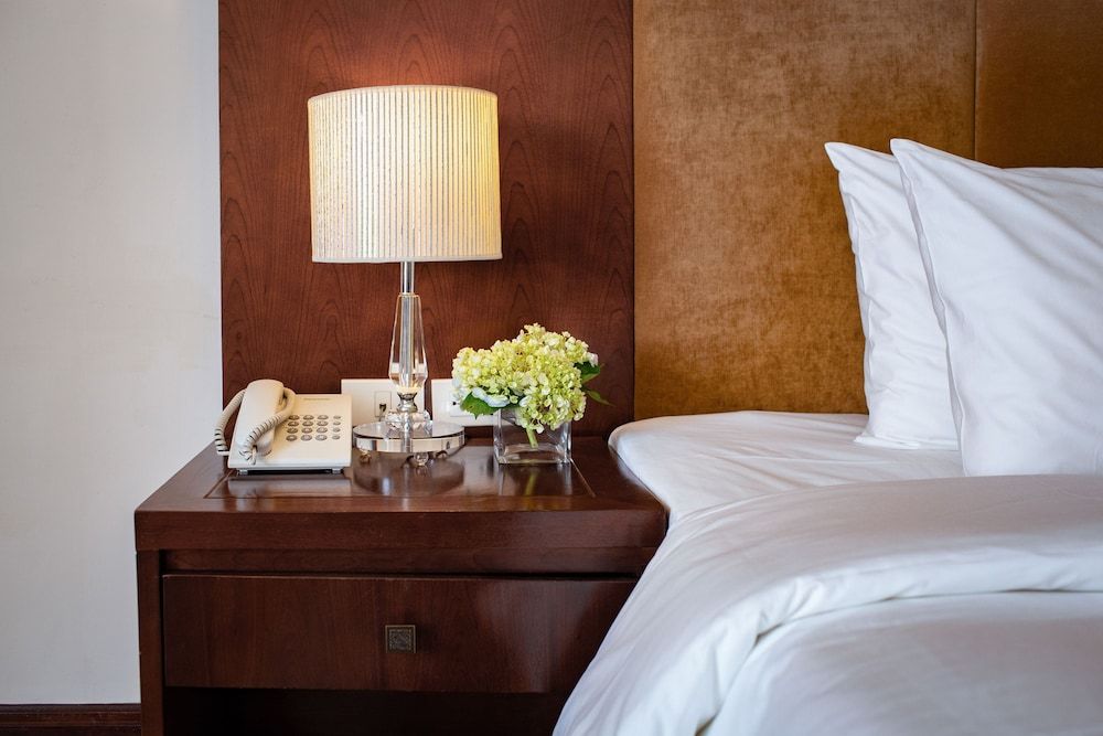 undefined Nesta Hotel Ha Noi 7