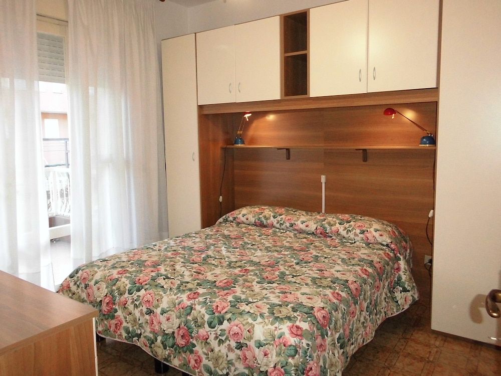 Apartment, 2 Bedrooms, Balcony, Garden View
