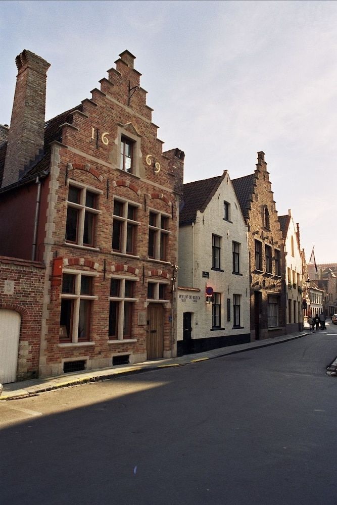 undefined 1669 Bed & Breakfast 6