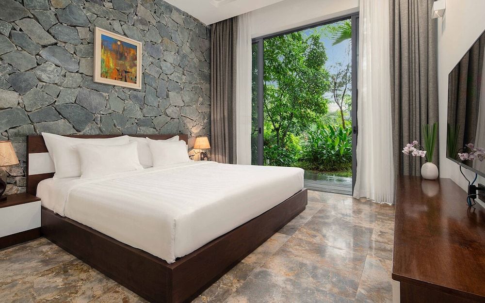 Flamingo Resort Dai Lai Villa 3-Bedroom 4