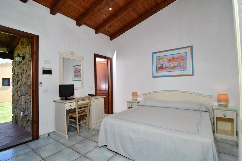 Economy Double or Twin Room