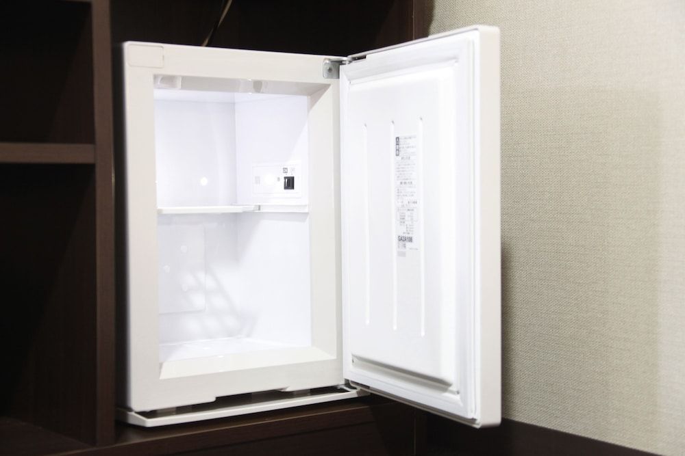 Mini-Refrigerator