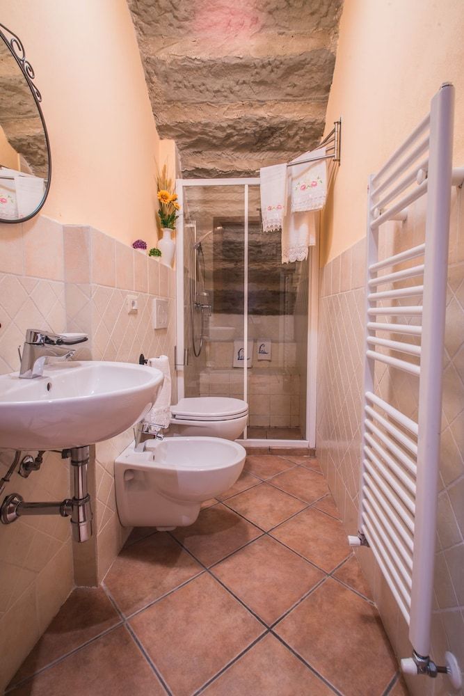 Agriturismo Casetta I^ Traditional Room, 2 Bedrooms, Non Smoking, Garden View 3