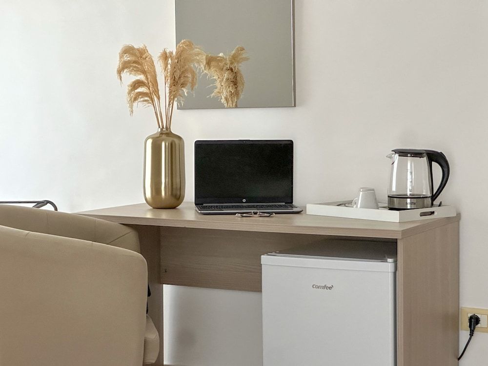 flowers apartments and rooms Panoramic Double or Twin Room 6