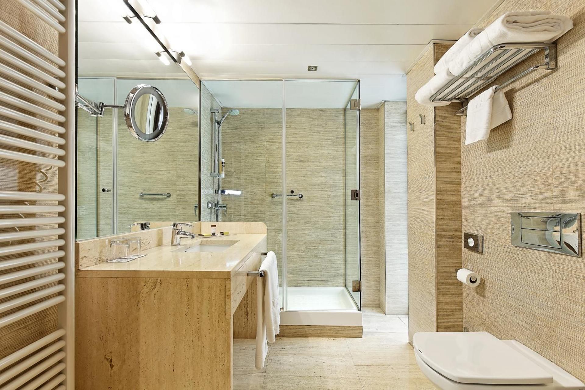 undefined Hotel Claridge Madrid 6