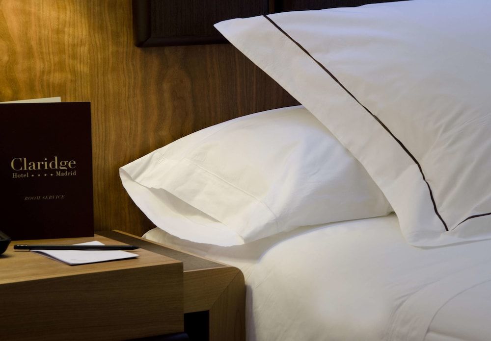 undefined Hotel Claridge Madrid 4