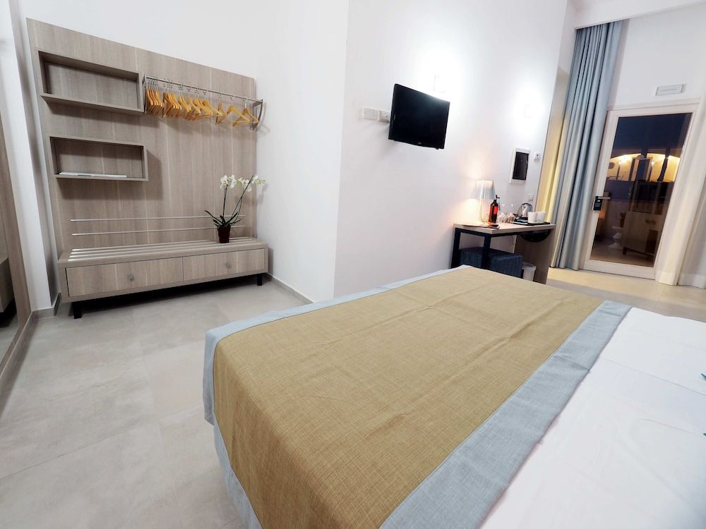 Classic Double or Twin Room