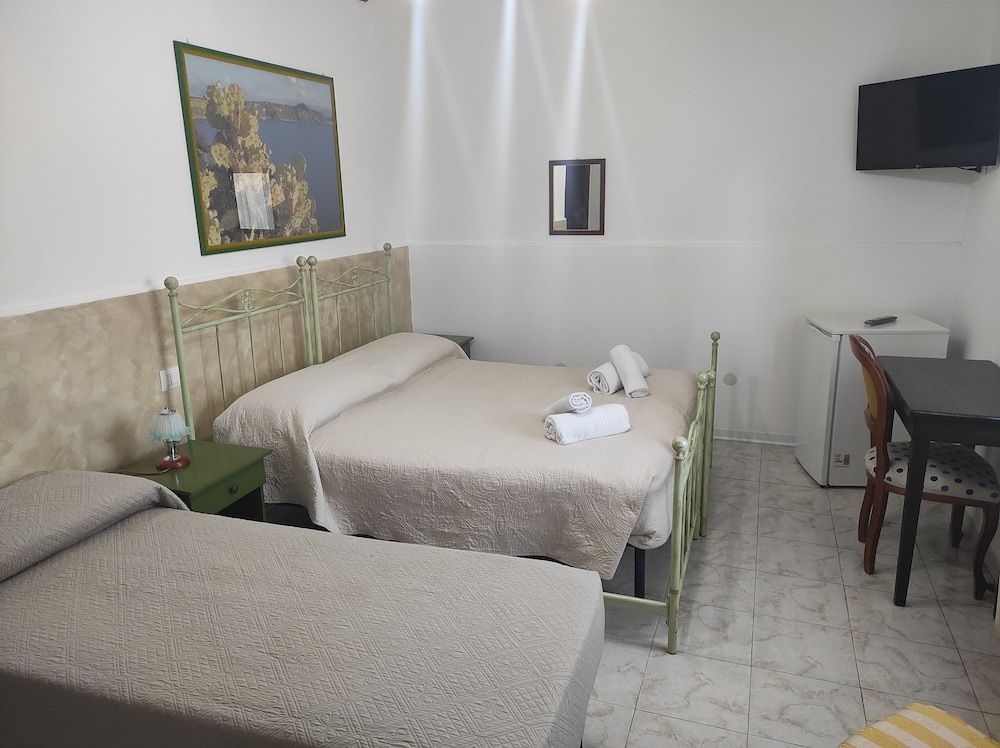La Casetta B&B Comfort Triple Room 3