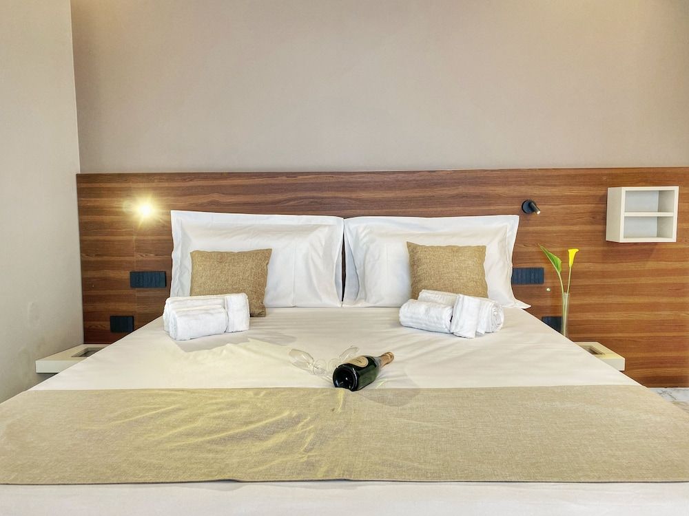 BorgiaRooms Junior Studio Suite, 2 Bedrooms, Non Smoking, Sea View 6