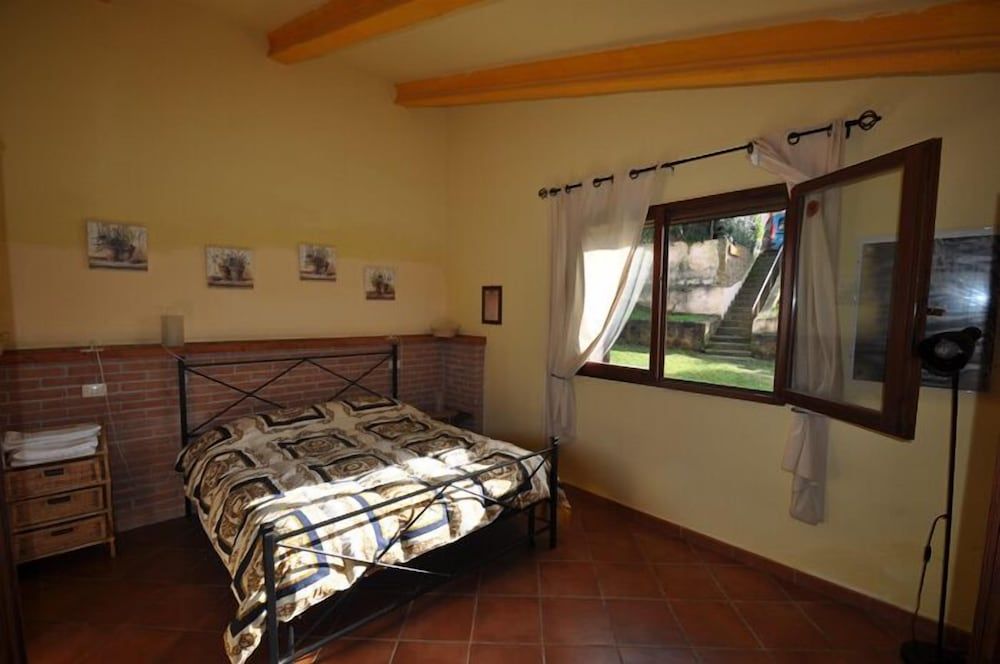 Agriturismo il Cerrosughero Double Room, Garden View 4