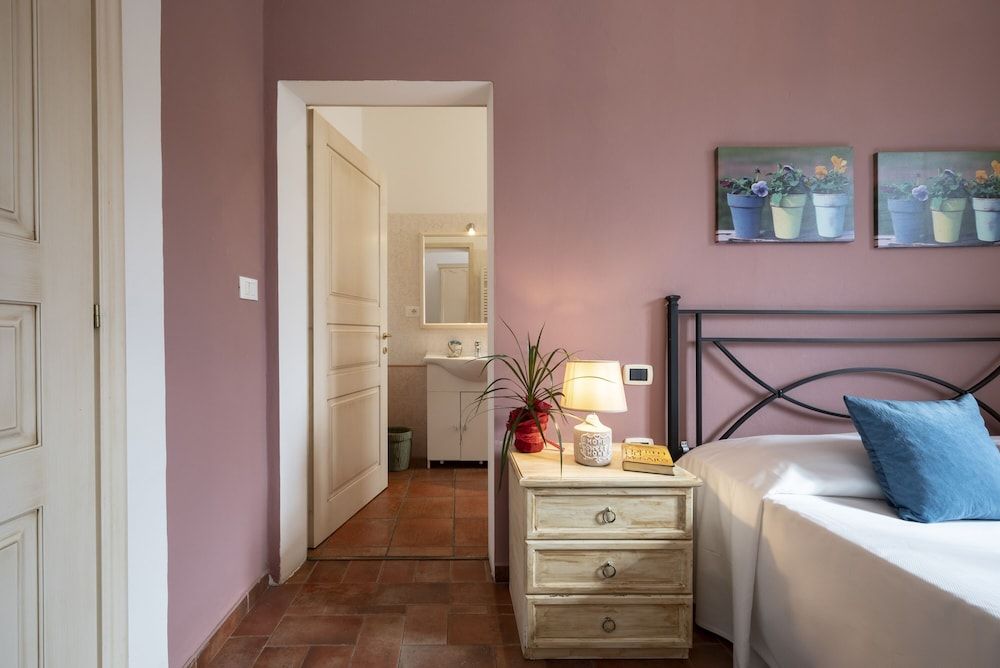 Ombra Verde - B&B e Appartamenti Basic Double Room, 1 Bedroom, Private Bathroom 8