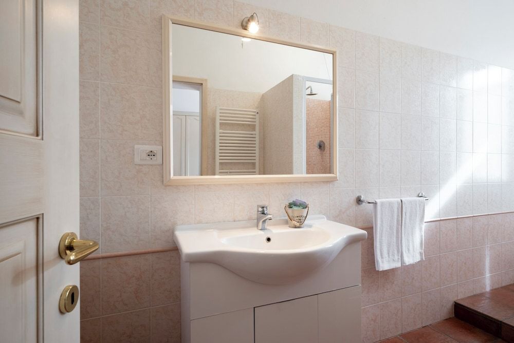 Ombra Verde - B&B e Appartamenti Basic Double Room, 1 Bedroom, Private Bathroom 6