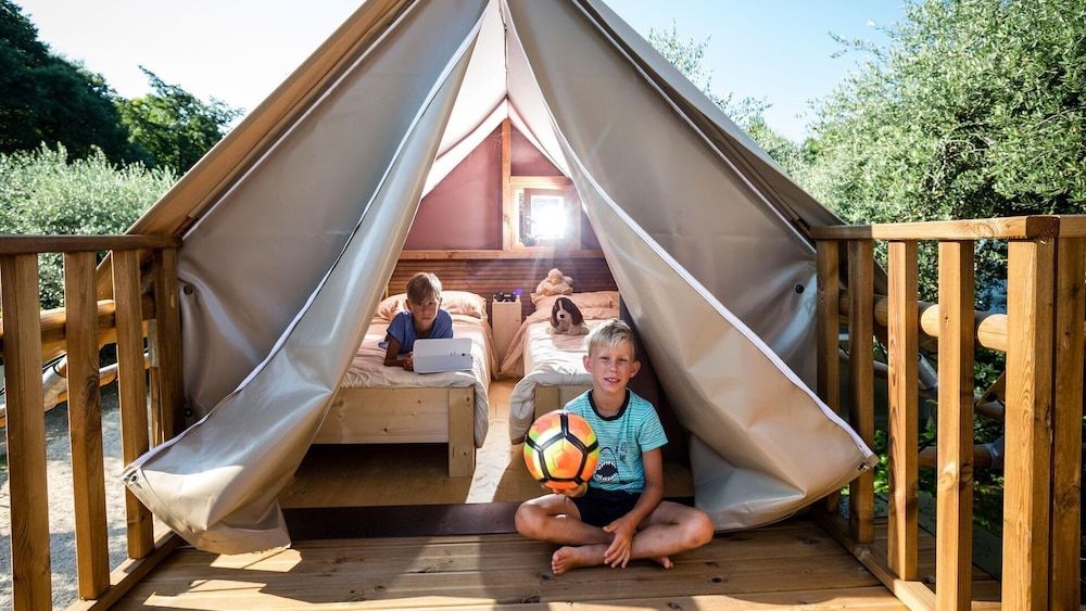 Comfort Tent
