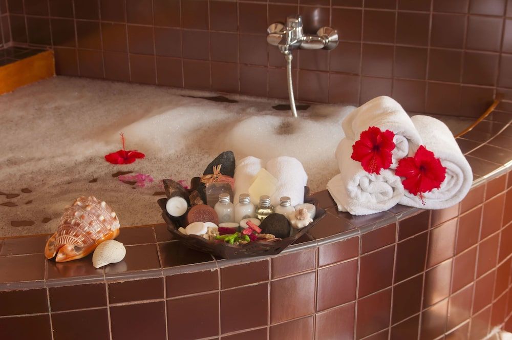 Zanzibar Palace Hotel Romantic Suite, 1 King Bed, Balcony 9