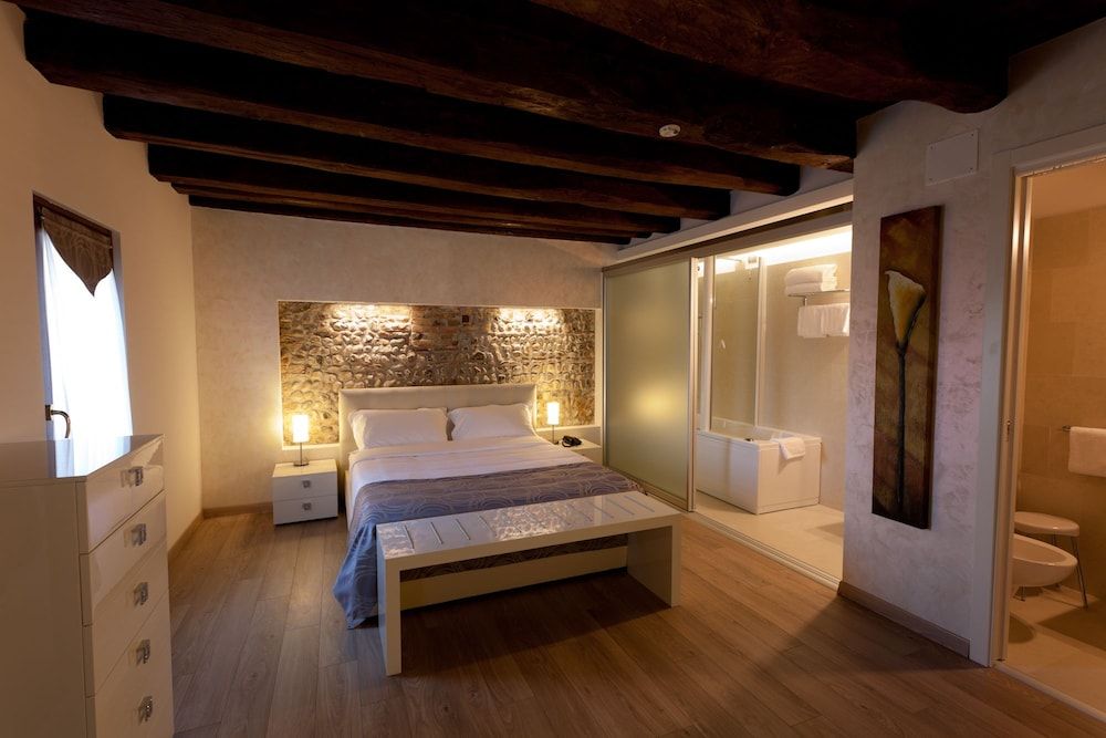 Superior Double Room, Hot Tub