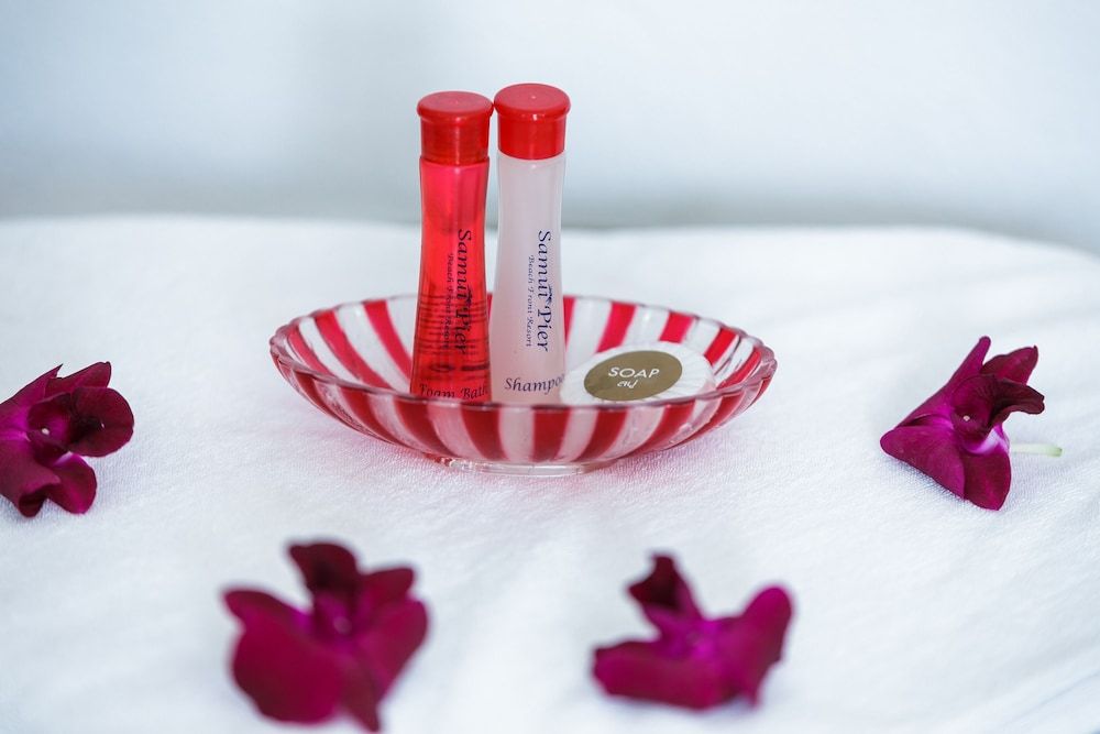 Samui Pier Beach Front Resort Deluxe Room, Sea View 6