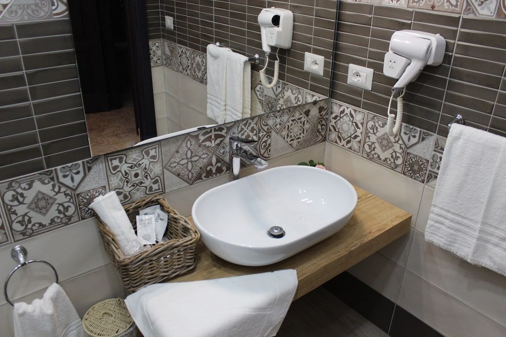 Case Vacanze al Duomo Elite Suite, 1 King Bed, Balcony 6