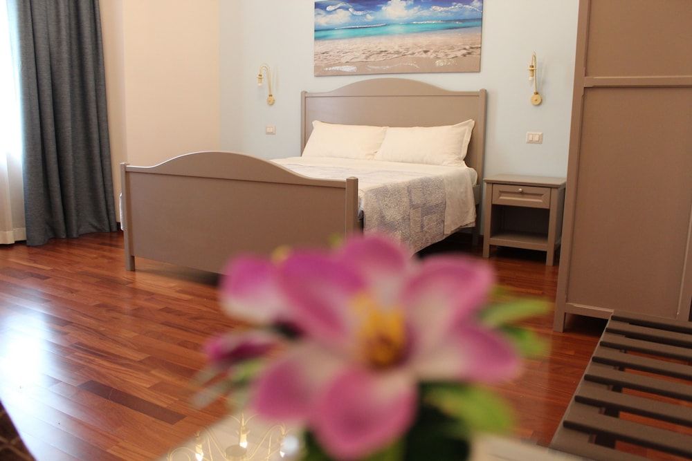 Case Vacanze al Duomo Elite Suite, 1 King Bed, Balcony 12