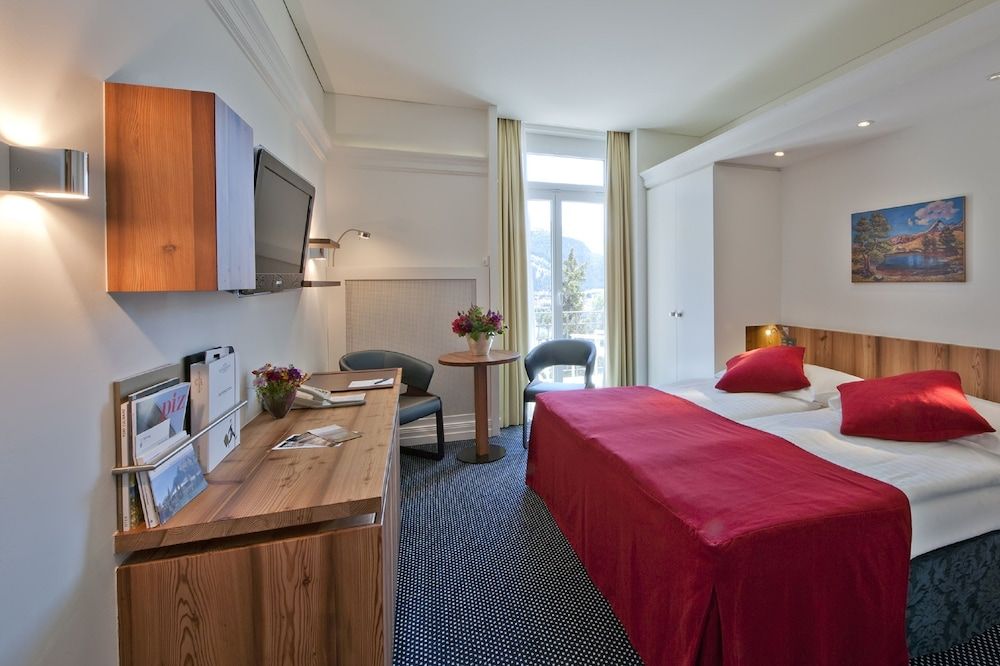 undefined Schweizerhof Swiss Quality Hotel 4
