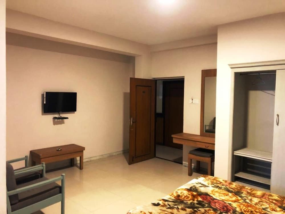 Hotel Preethi Palace Standard Room