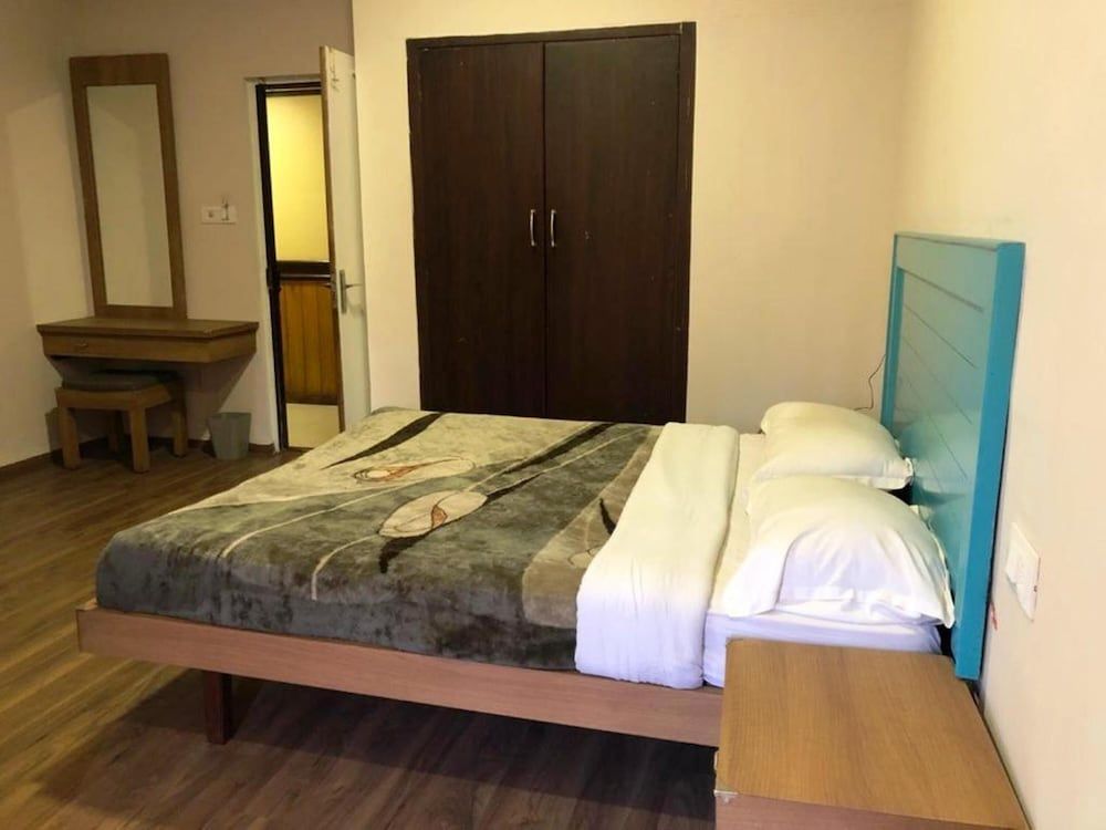 Hotel Preethi Palace Standard Room 7