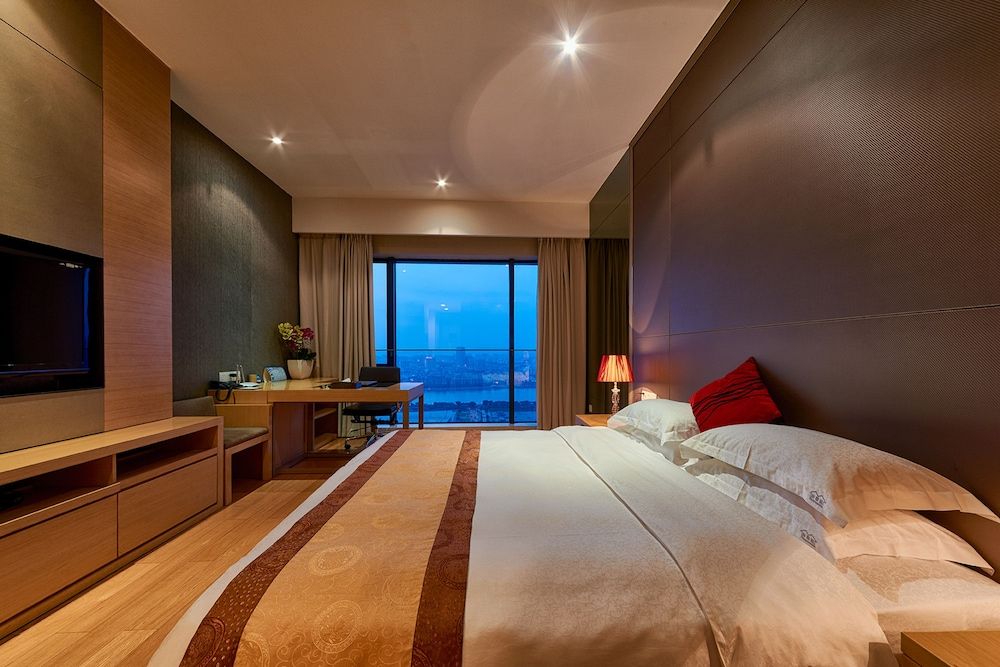 Deluxe Room, 1 King Bed