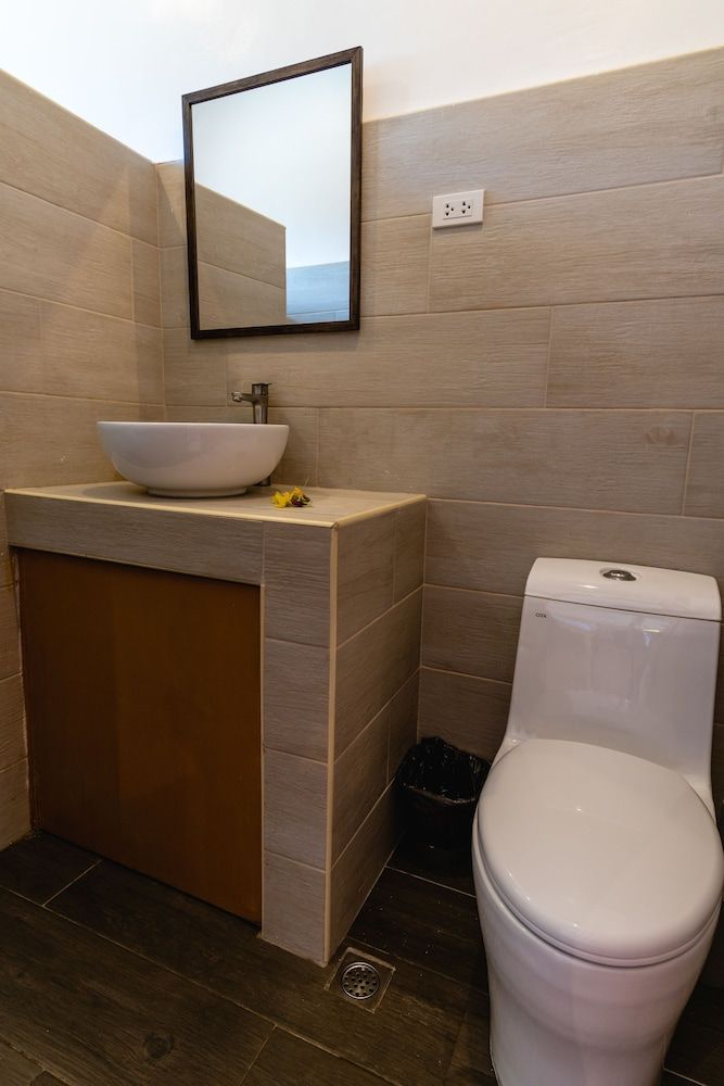 Cliffside Resort Panglao Ocean View Aircon Room 15