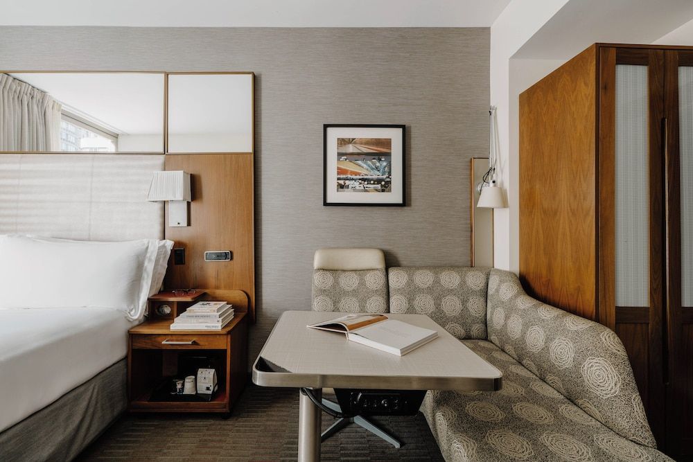 Club Quarters Hotel, Grand Central Standard Room, Accessible (Mobility) 9