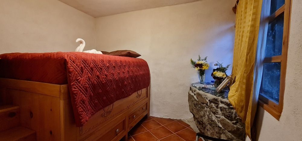 Atitlan Oasis Eco Hotel and Spa Kaalpul Junior Room