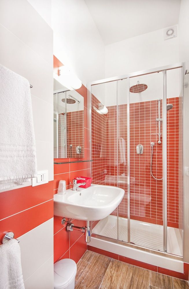 Deluxe Double Room Single Use, Balcony