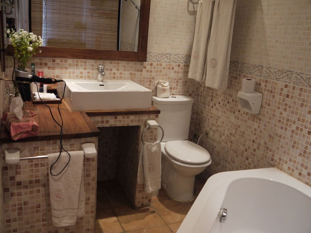 Hotel Brajas Superior Room 3