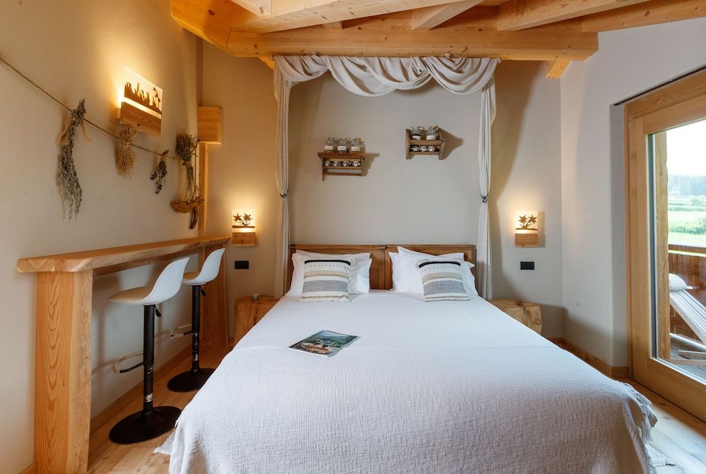 Panoramic Double or Twin Room, Mountain View