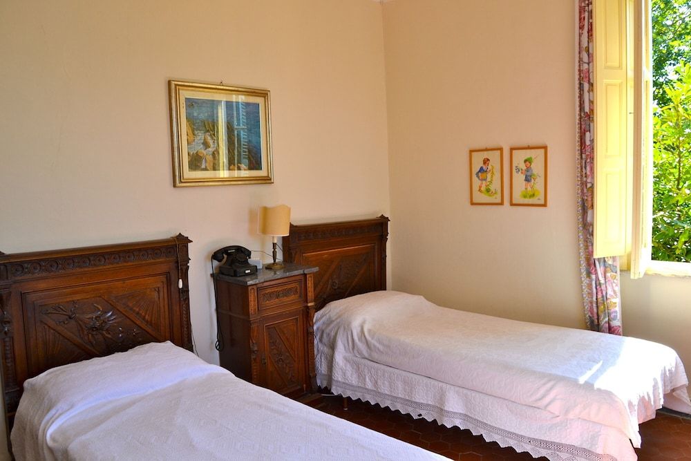 Family Villa, 6 Bedrooms, Mountainside (Family Friendly Villa Liberty With)