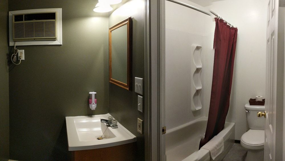 Bay Motel Standard Room, 1 Queen Bed 4