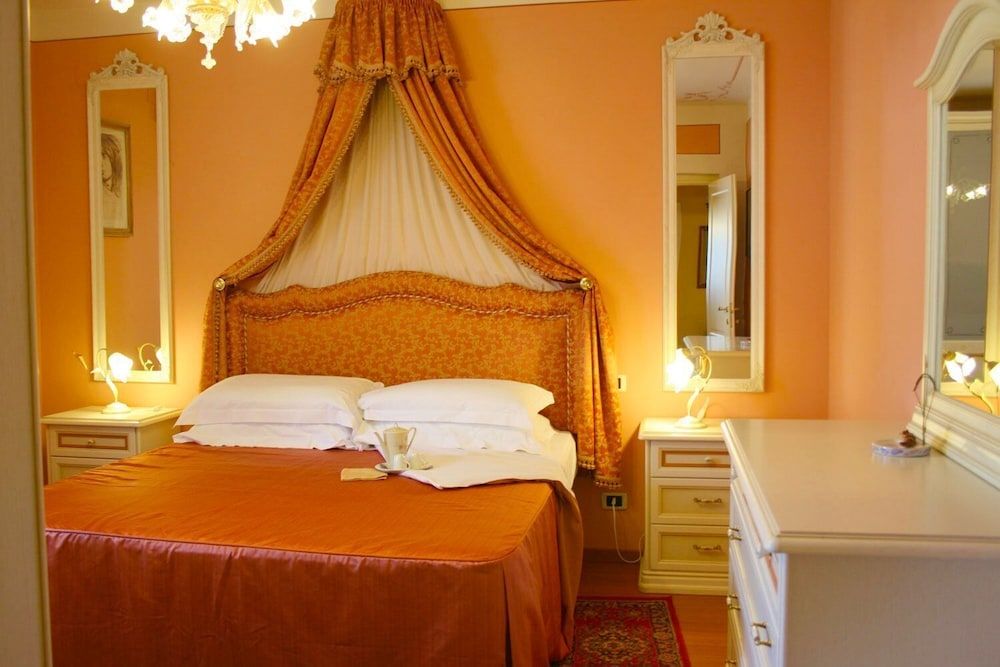 Traditional Villa, 6 Bedrooms, Private Pool, Garden View