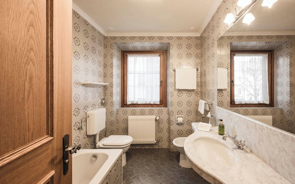 Cavallino d'Oro Superior Room 9