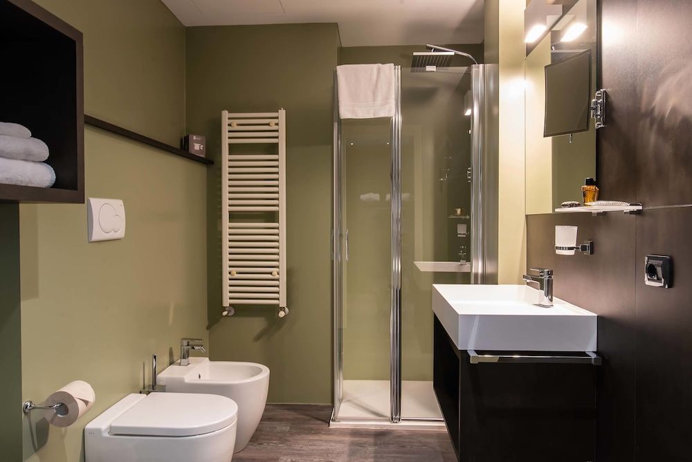 Maranello Palace Suite, 1 King Bed 20