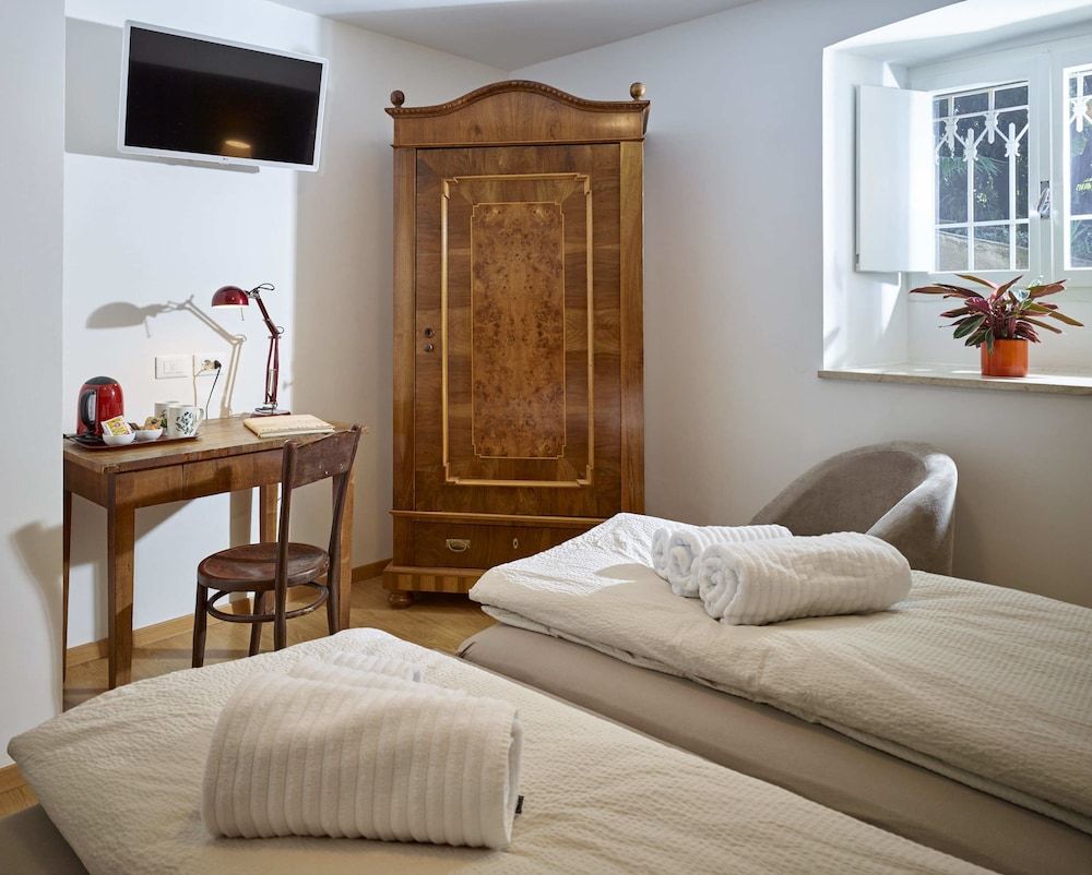 Double or Twin Room, Private Bathroom (External)