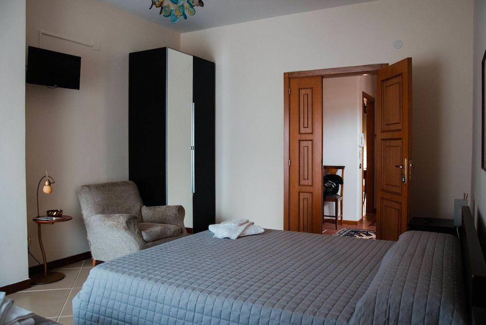 Triple Room, Accessible, Terrace