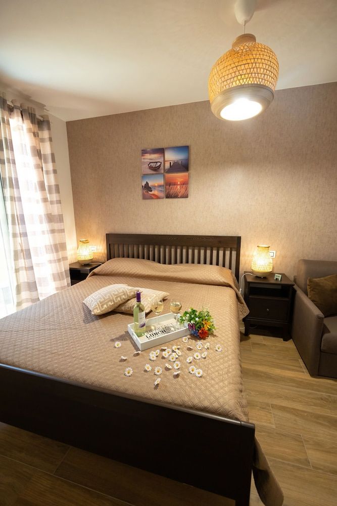 Sunset House Balestrate Superior Quadruple Room, 1 King Bed with Sofa bed 3