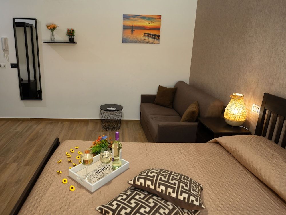 Sunset House Balestrate Comfort Room, 1 King Bed with Sofa bed, Courtyard View 13