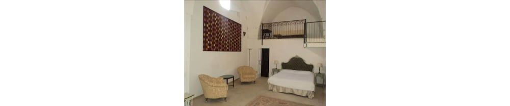 Family Room, Garden View