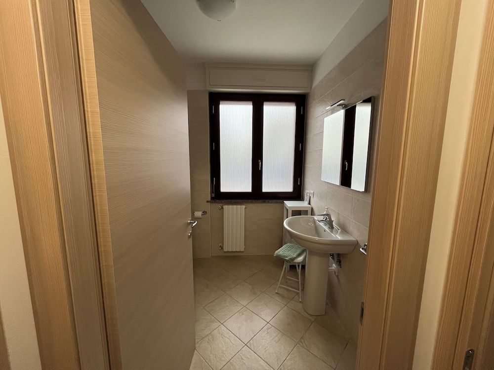 Ferriera 8 Basic Quadruple Room 18