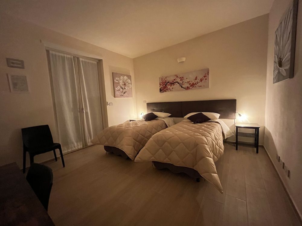 Ferriera 8 Basic Room 20