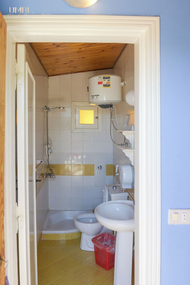 Umbi Sharks Bay Diving Village Twin Room (Cabin Twin Room) 9