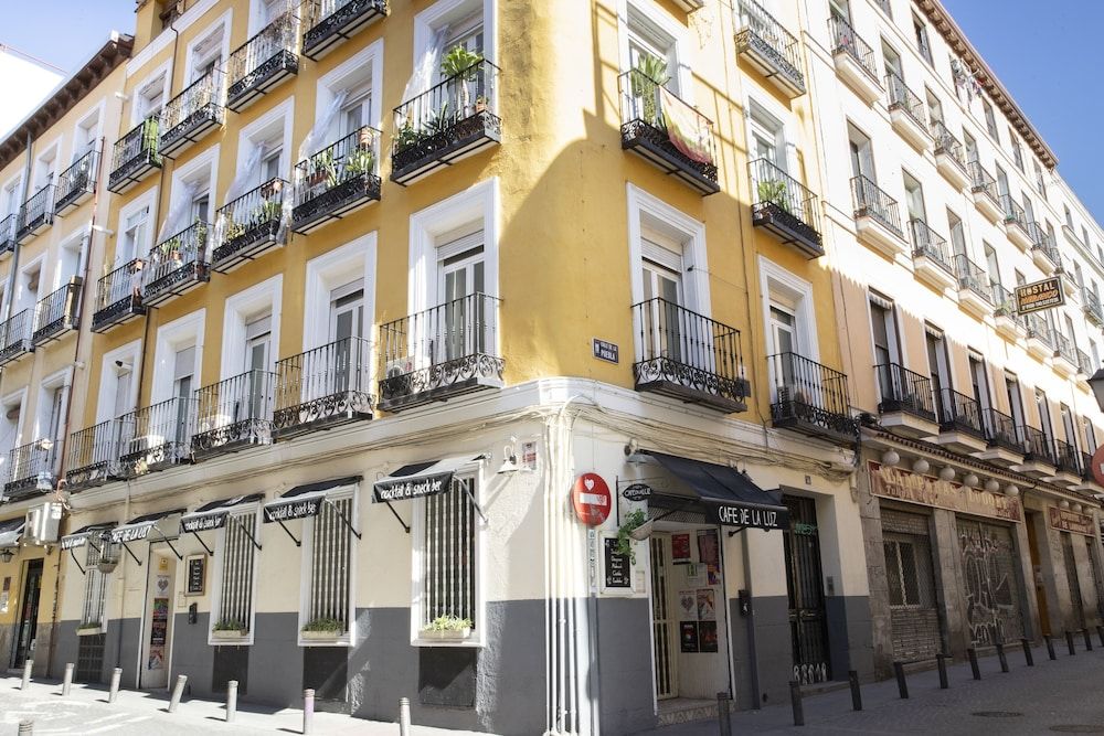 undefined Hostal Tokio 7